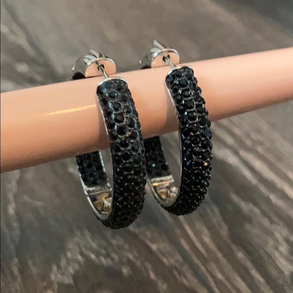 Joan Boyce Jewelry - Medium Sized Joan Boyce Crystal Hoops